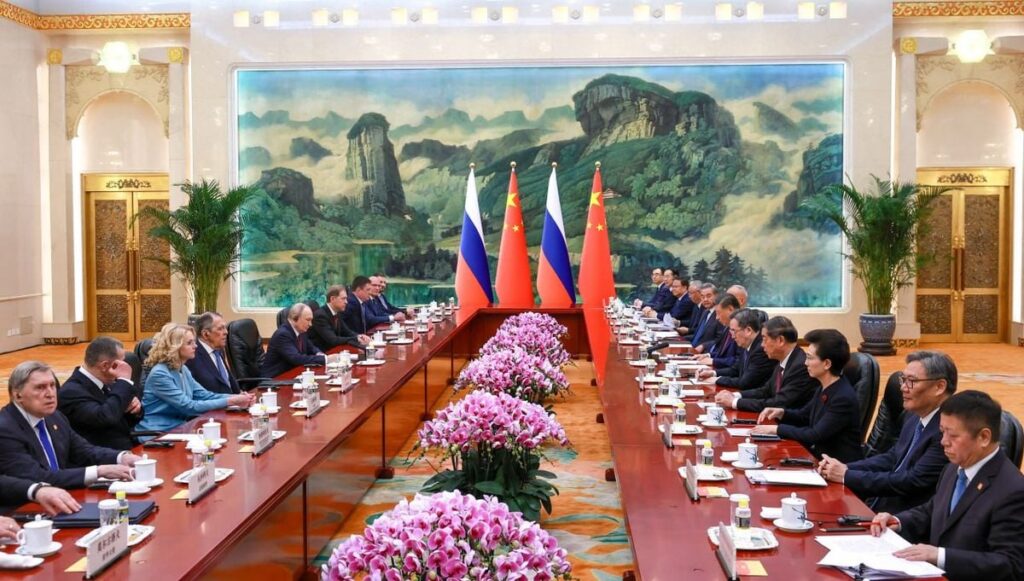 Putin, Çin’de Resmi Törenle Ağırlanıyor