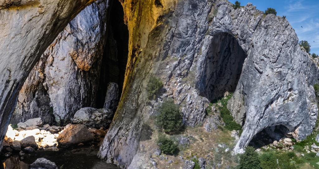 Türkiye’nin Doğal Güzelliklerinden Biri: Beyyayla Düden Mağarası
